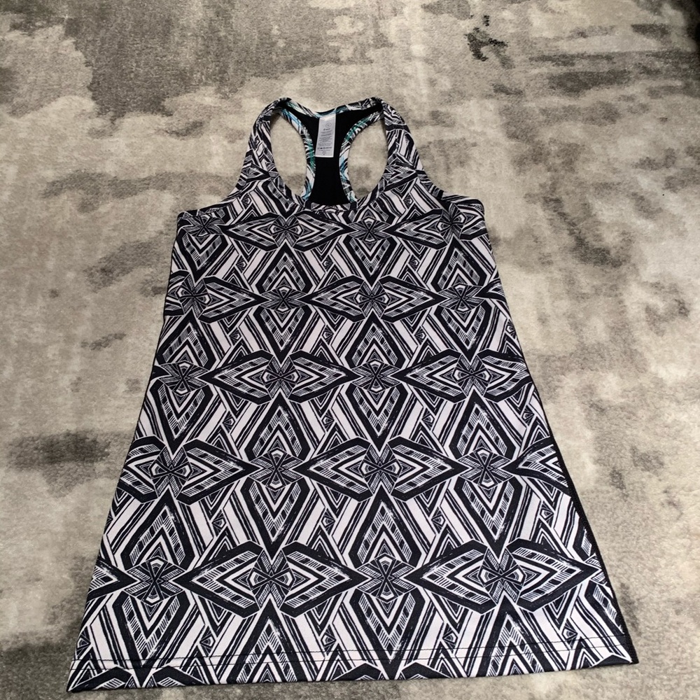 girls ivivva tank top size 12